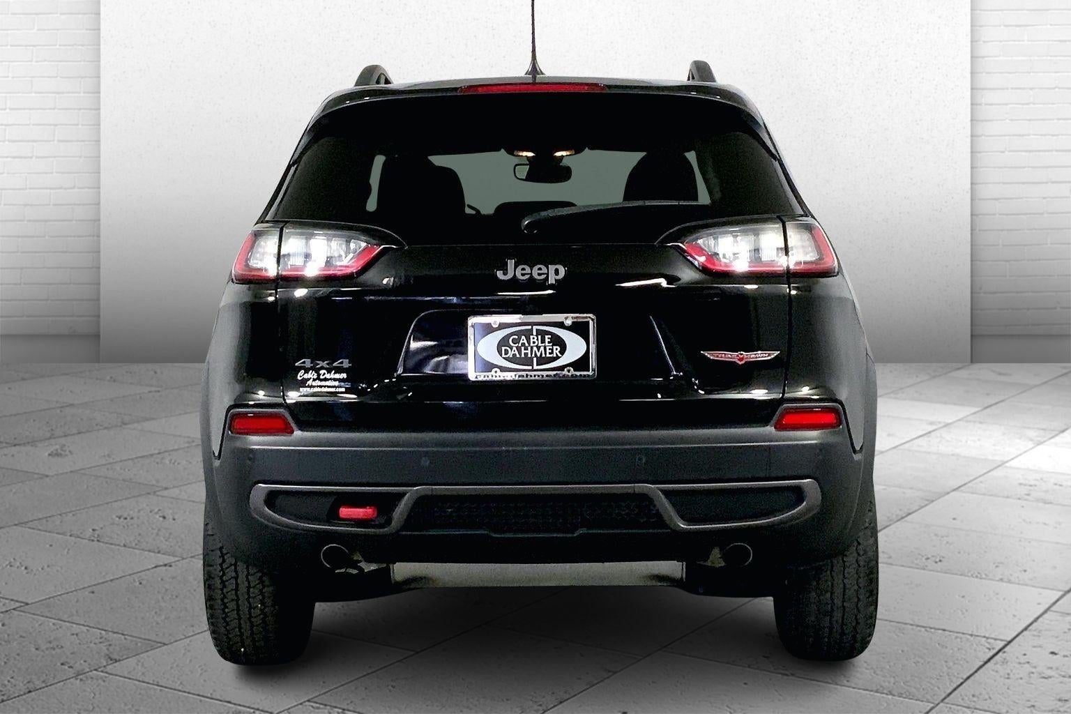 2020 Jeep Cherokee Trailhawk