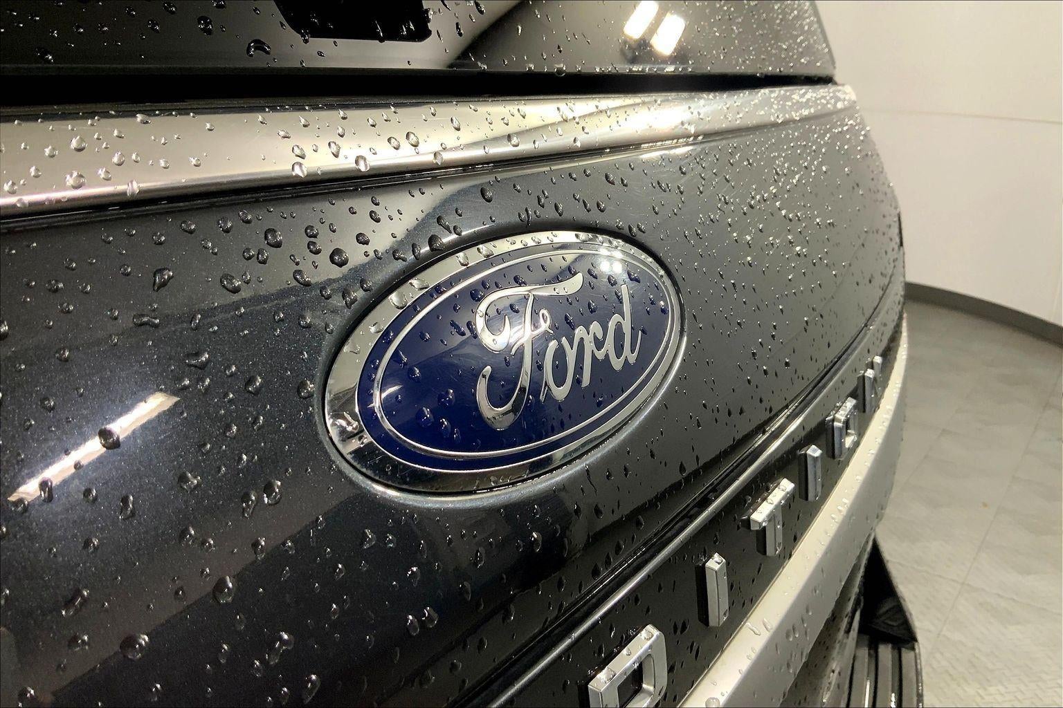 2024 Ford Expedition Max XLT