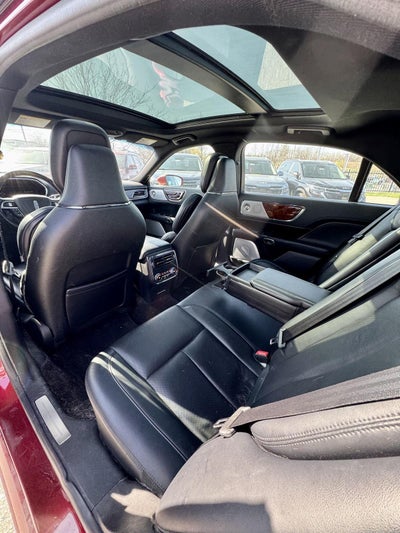 2017 Lincoln Continental Reserve