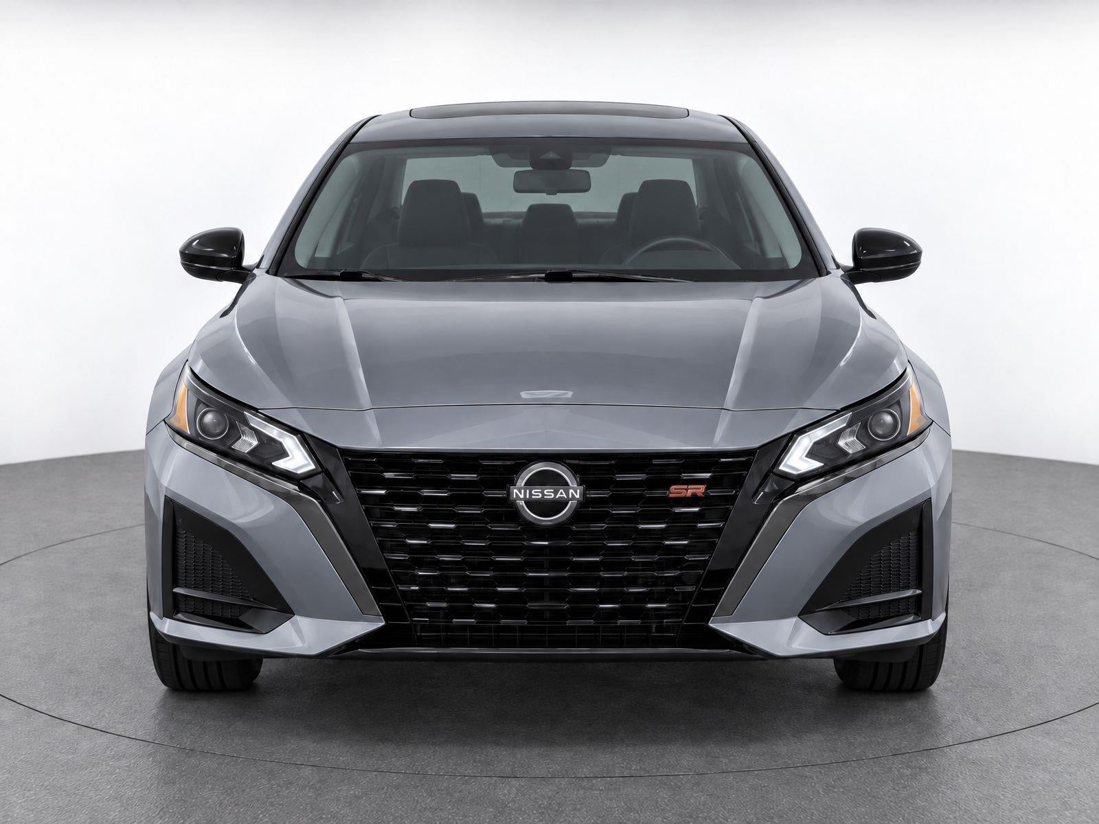 2023 Nissan Altima 2.0 SR