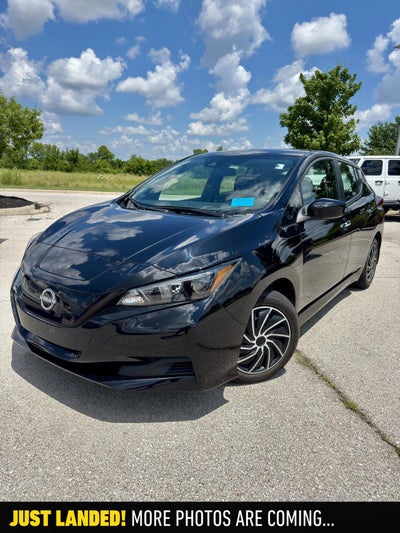 2023 Nissan LEAF S