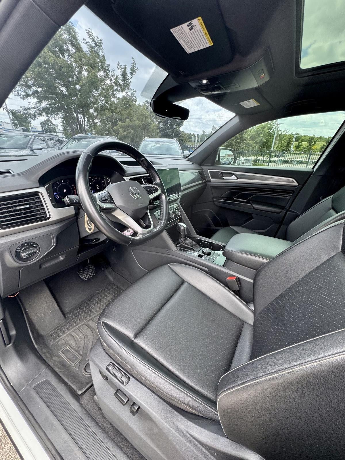 2020 Volkswagen ATLAS CROSS SPO 2.0T SEL PREMIUM