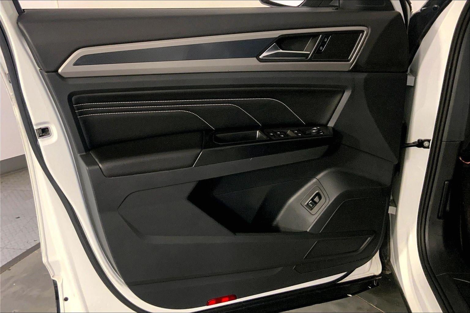 2020 Volkswagen ATLAS CROSS SPO 2.0T SEL PREMIUM