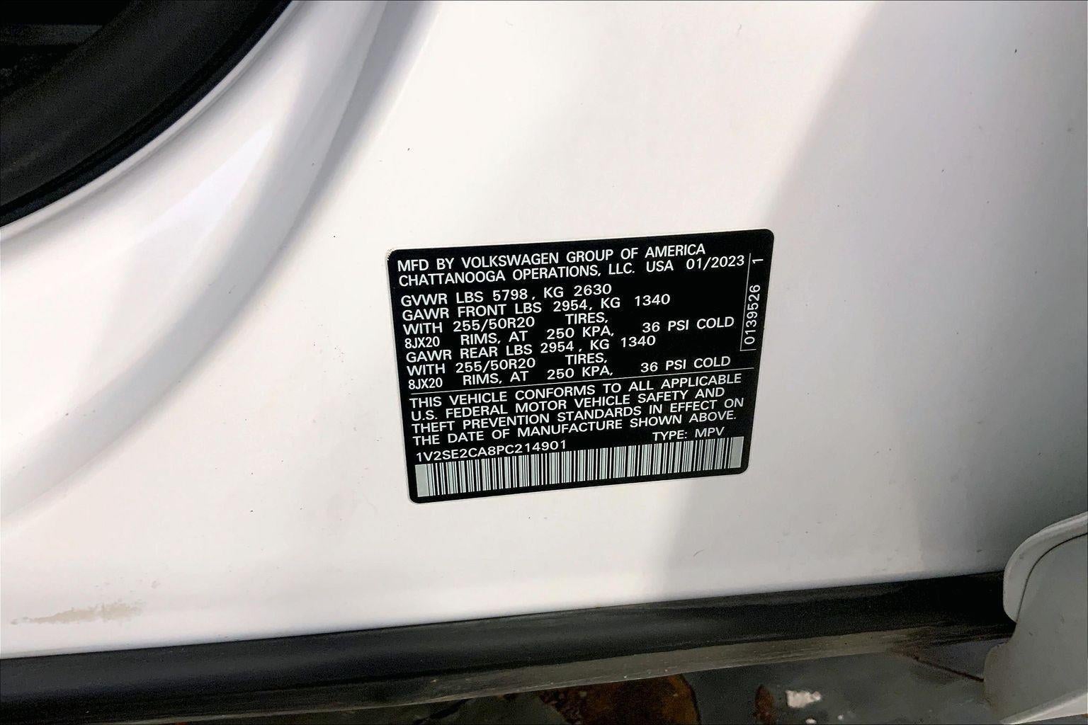 2023 Volkswagen Atlas Cross Sport 3.6L V6 SEL R-Line Black