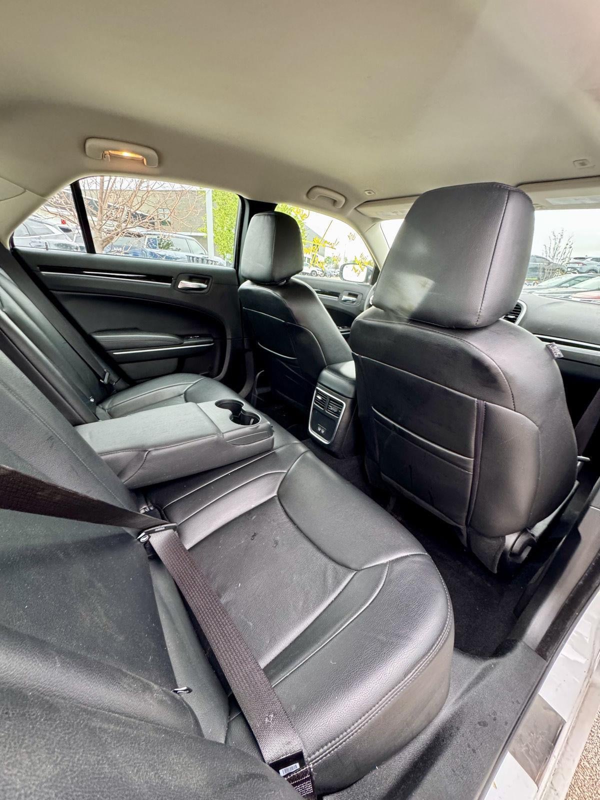 2023 Chrysler 300 Touring