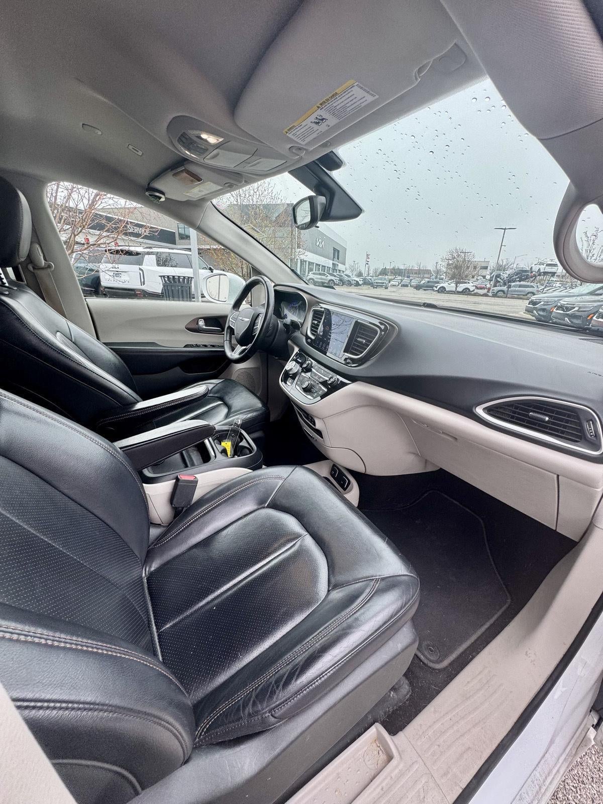 2018 Chrysler Pacifica Touring L