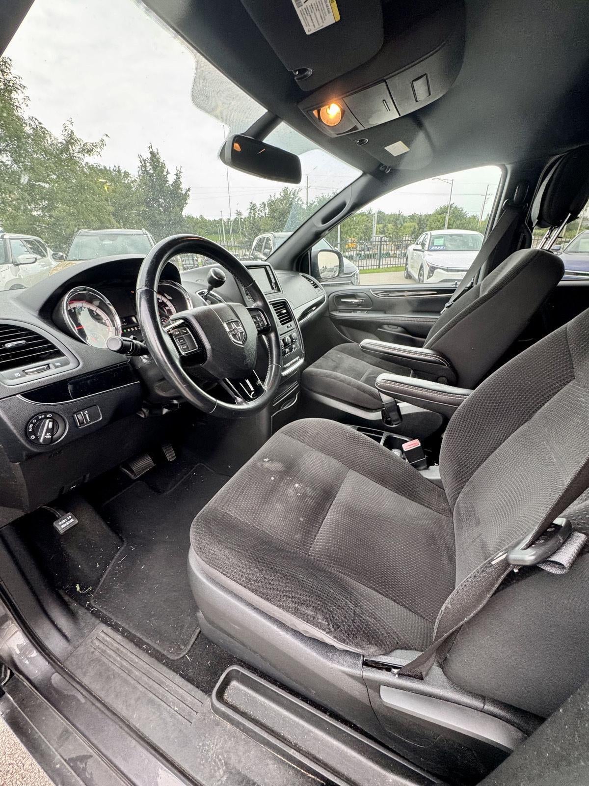 2019 Dodge Grand Caravan SE Plus