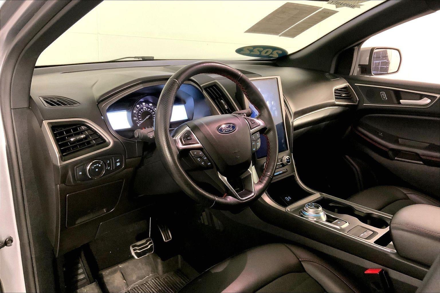 2022 Ford Edge ST-Line