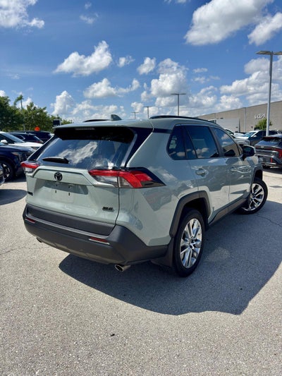 2021 Toyota RAV4 XLE Premium
