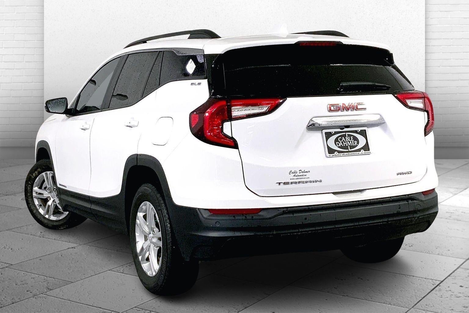 2023 GMC Terrain SLE