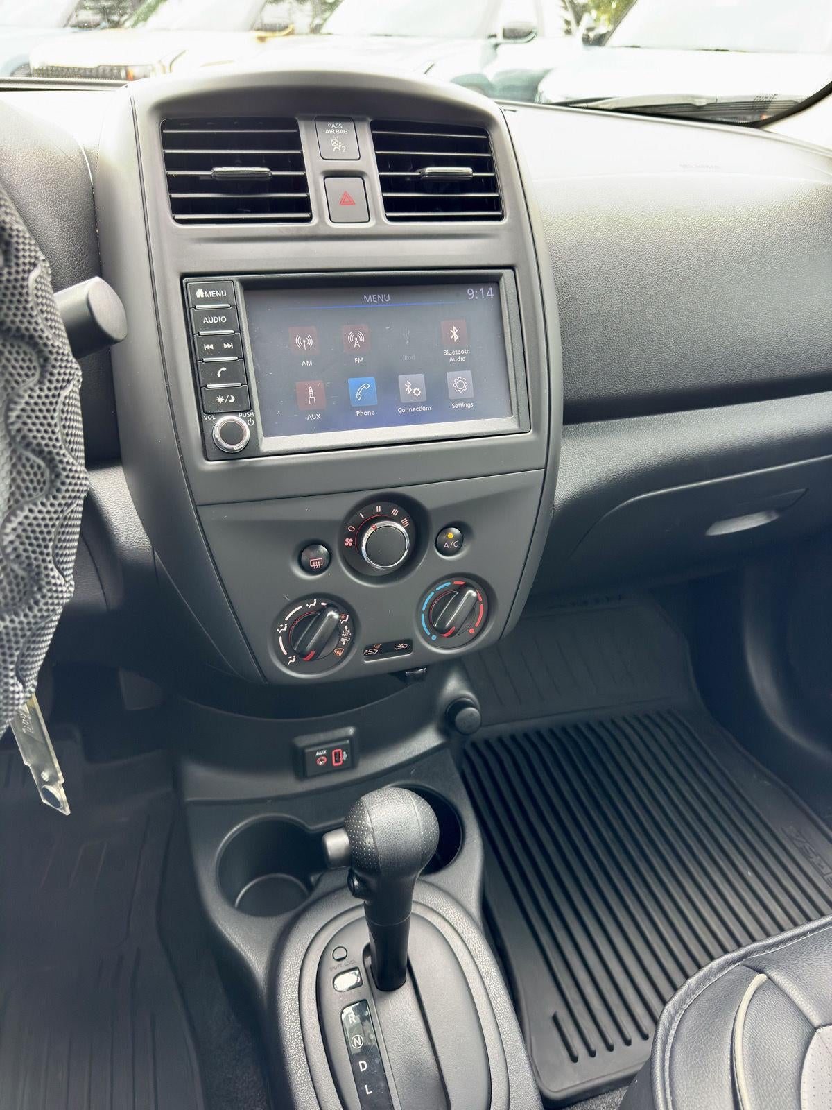 2019 Nissan Versa Sedan S Plus