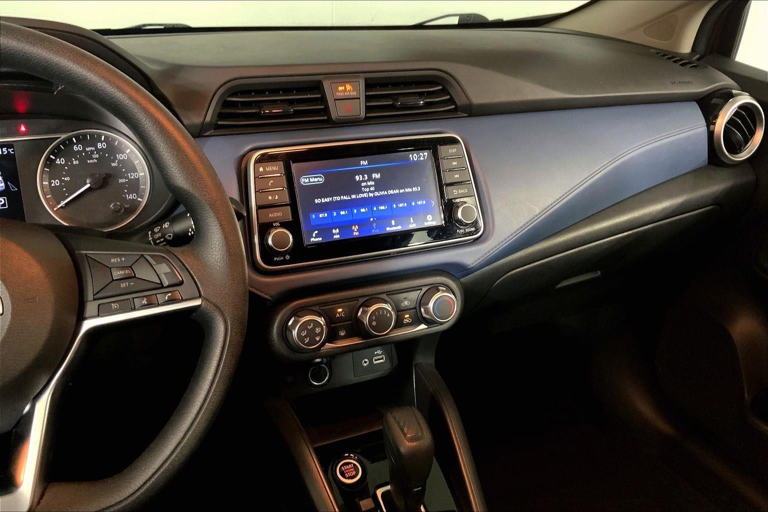 2025 Nissan Versa SV