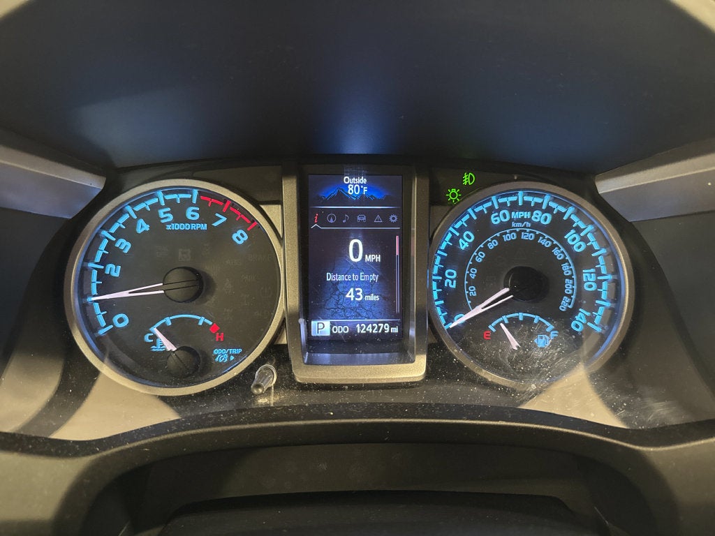 2017 Toyota Tacoma Limited V6