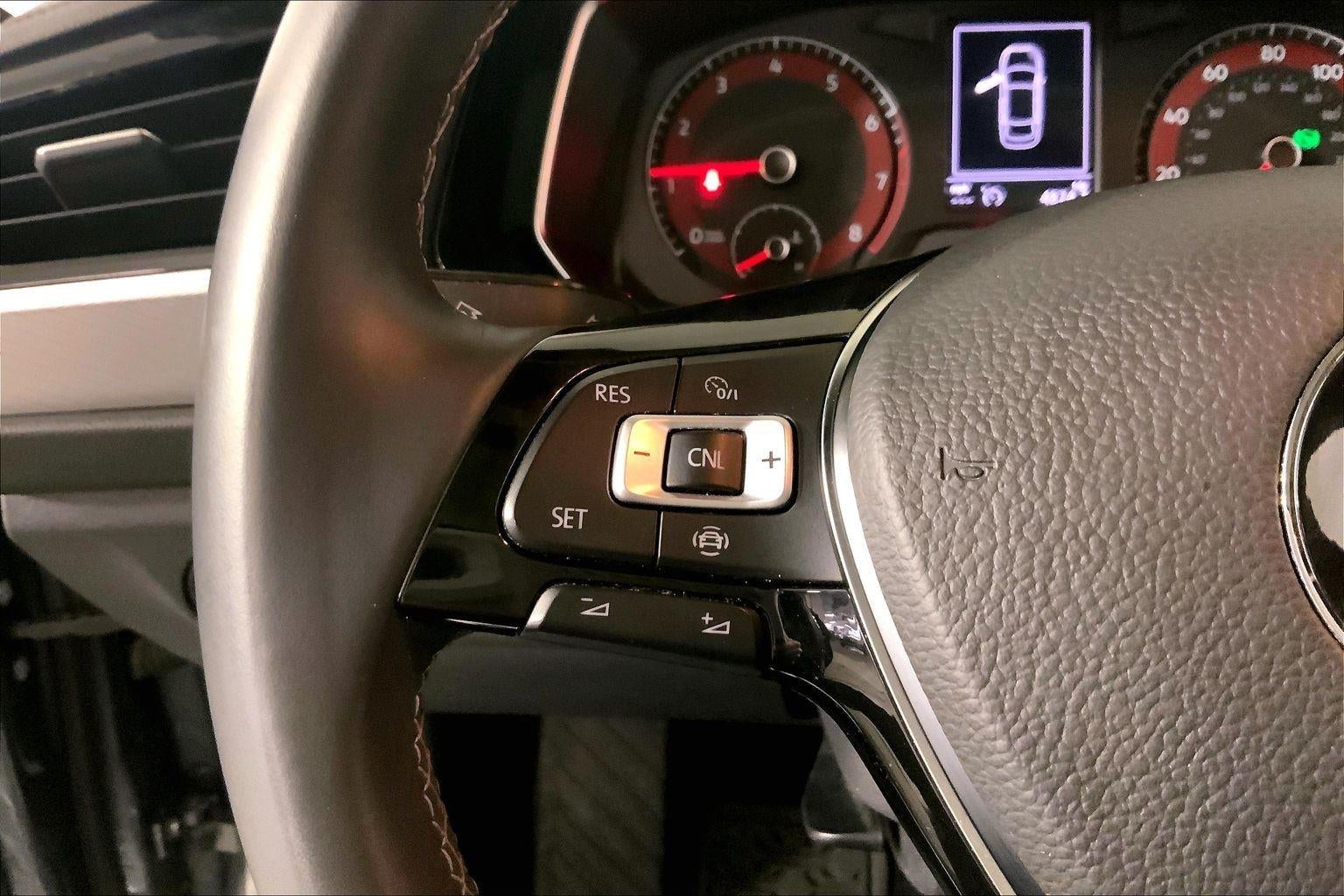 2019 Volkswagen Jetta R-Line