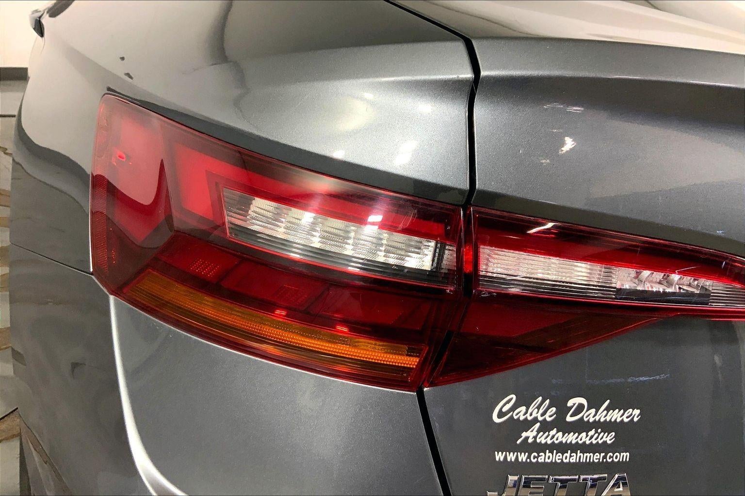 2019 Volkswagen Jetta R-Line