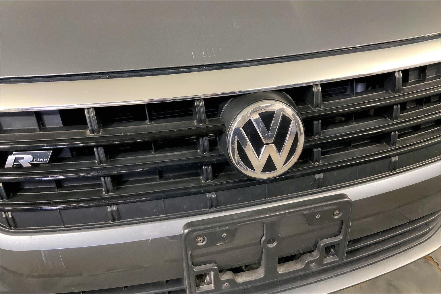2019 Volkswagen Jetta R-Line