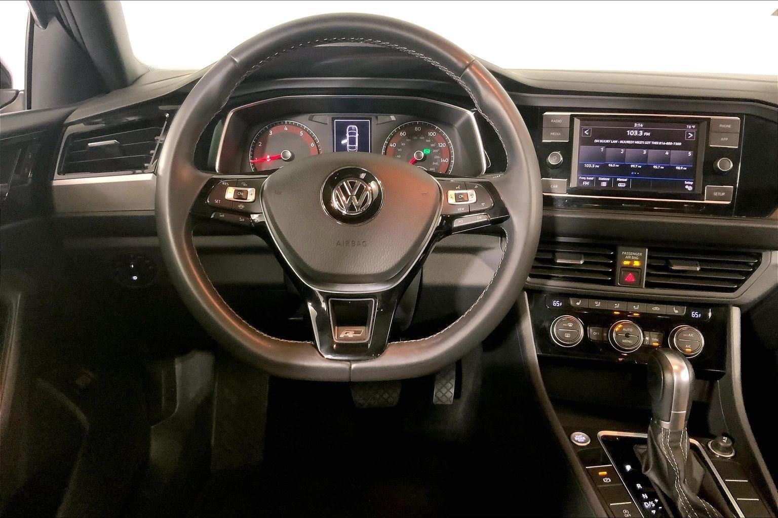 2019 Volkswagen Jetta R-Line