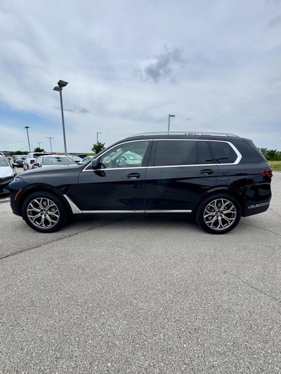 2025 BMW X7 xDrive40i