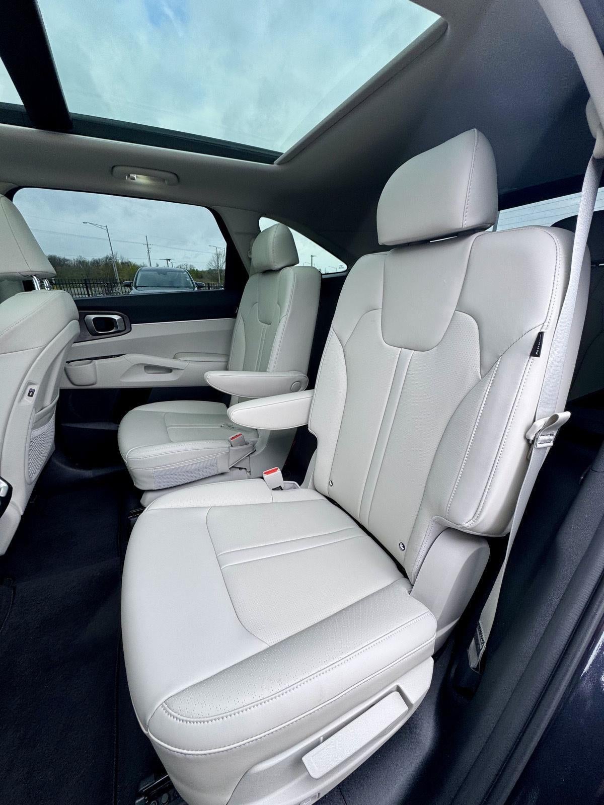 2025 Kia SORENTO X-LINE EX