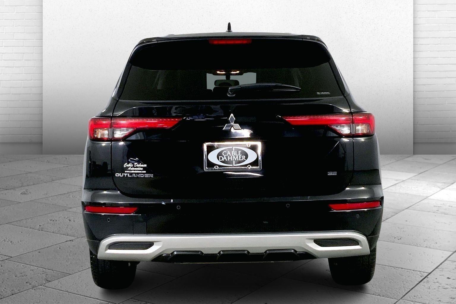 2024 Mitsubishi Outlander SE