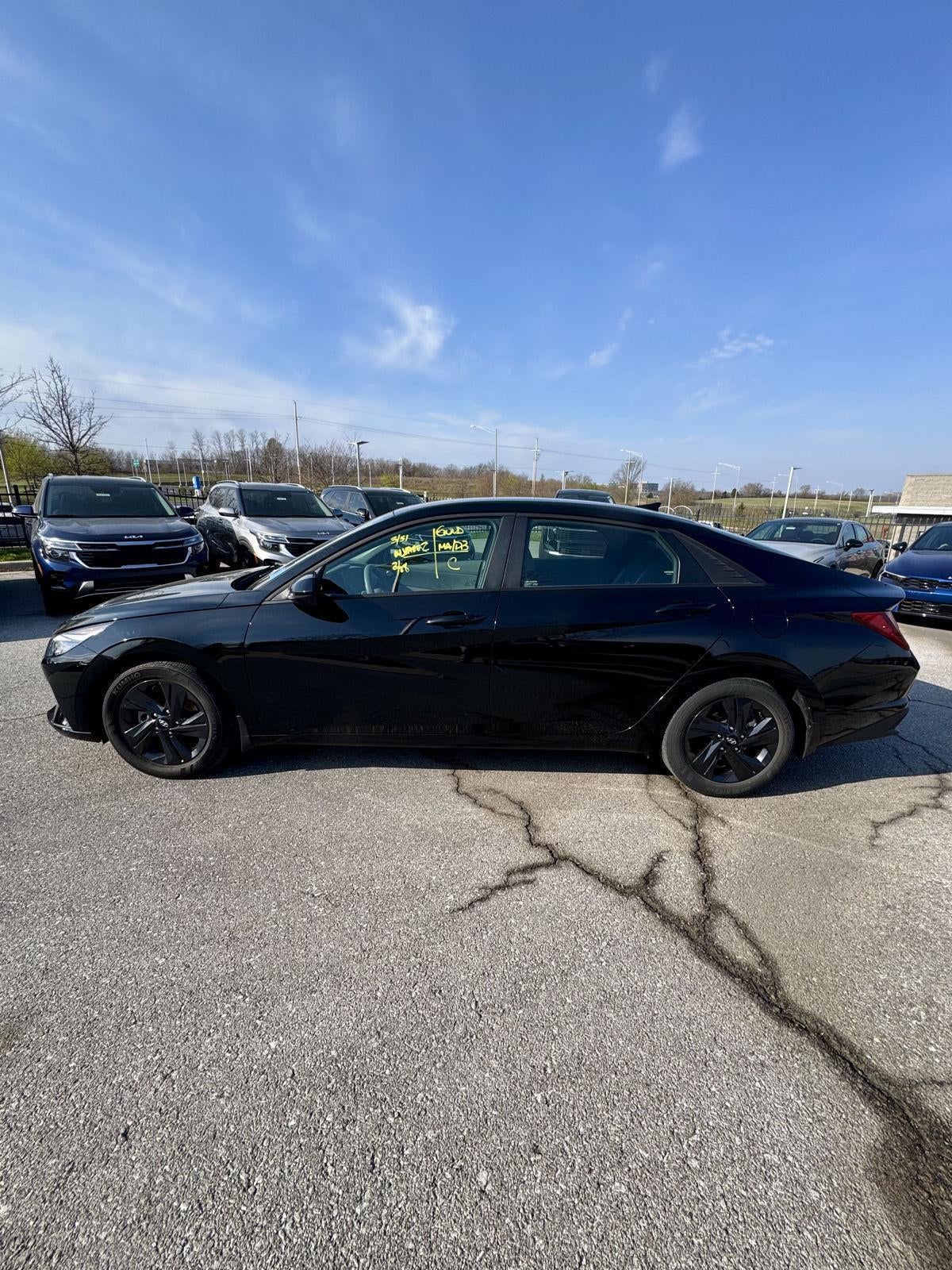 2023 Hyundai Elantra SEL