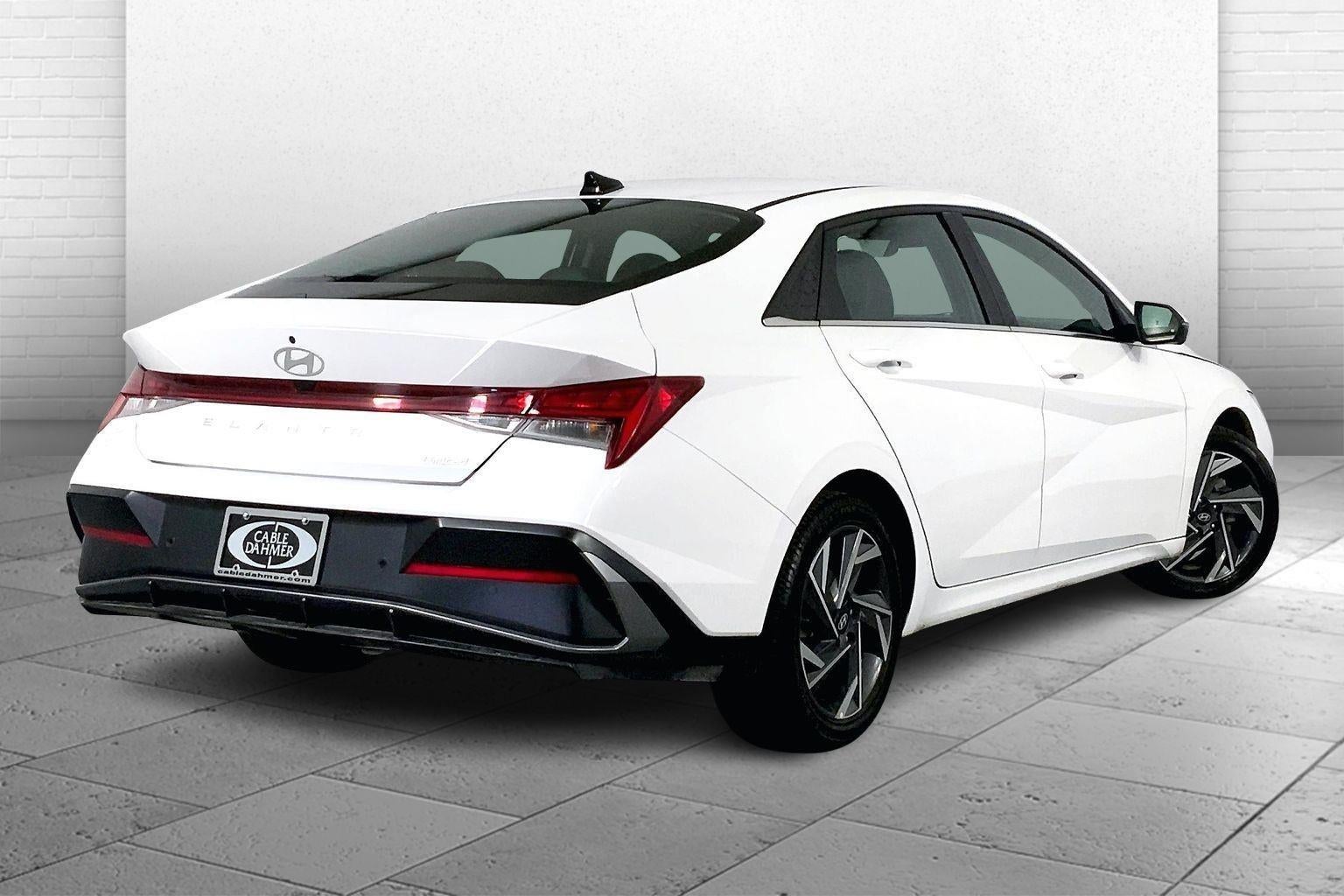 2024 Hyundai Elantra Limited