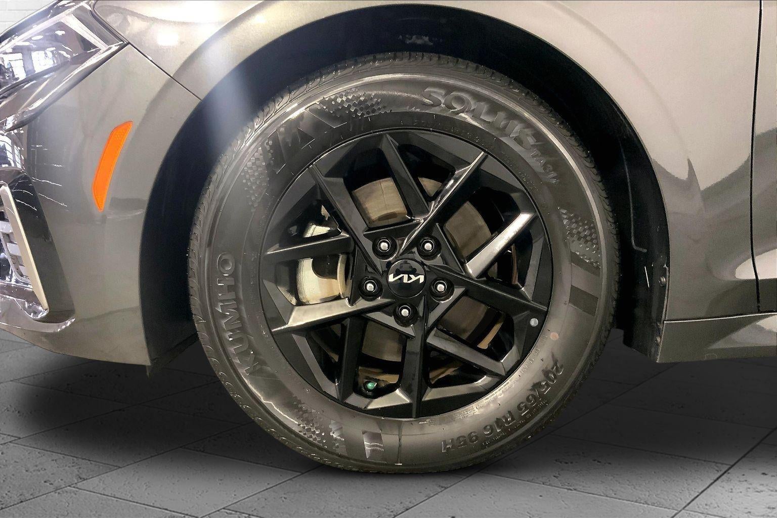 2025 Kia K5 LXS