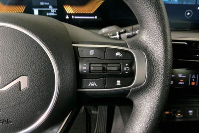 2025 Kia K5 LXS