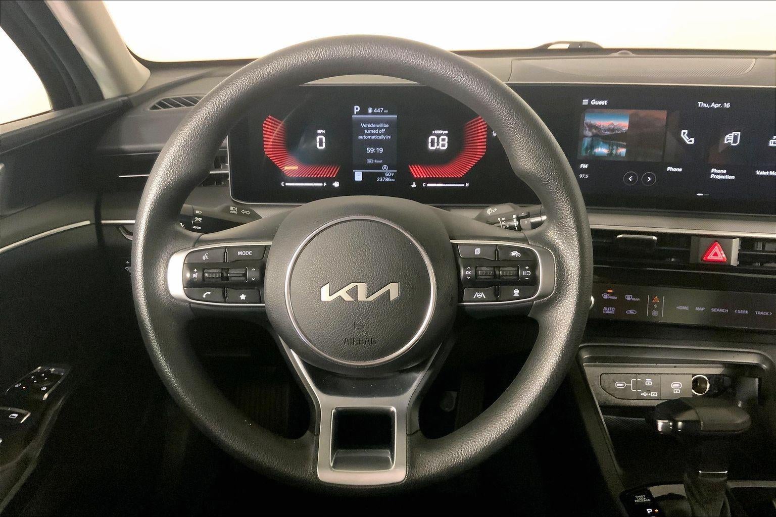 2025 Kia K5 LXS