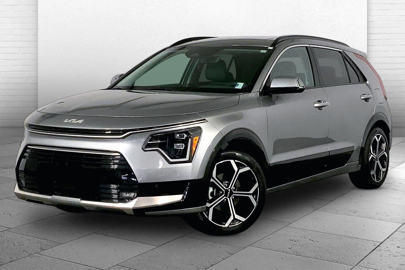 2025 Kia Niro SX Touring