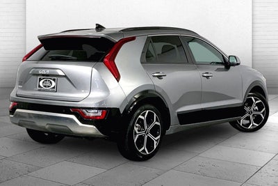 2025 Kia Niro SX Touring