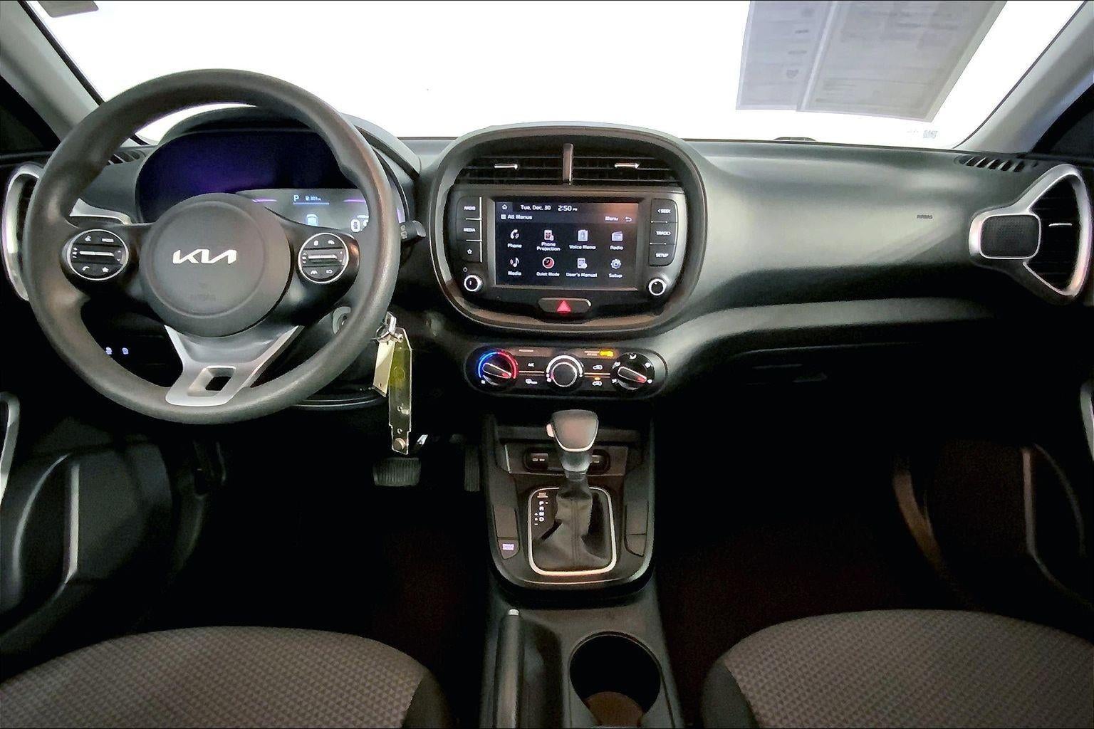 2024 Kia Soul LX