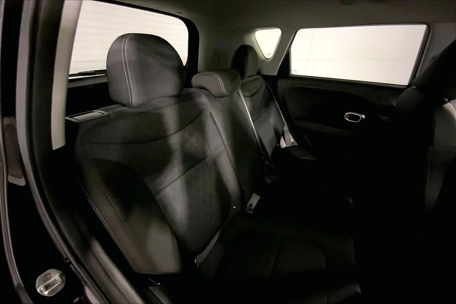 2014 Kia Soul Base