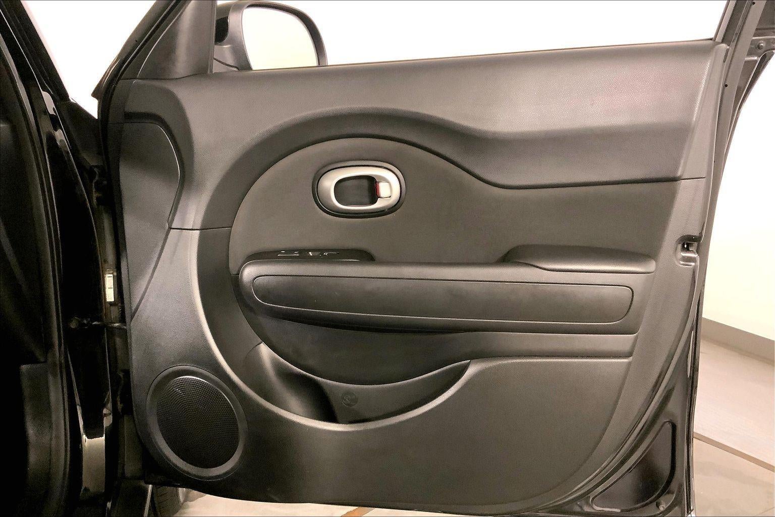 2014 Kia Soul Base