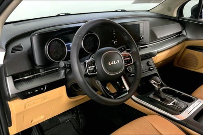 2023 Kia Carnival LX