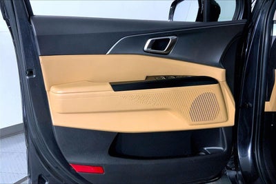 2023 Kia Carnival LX