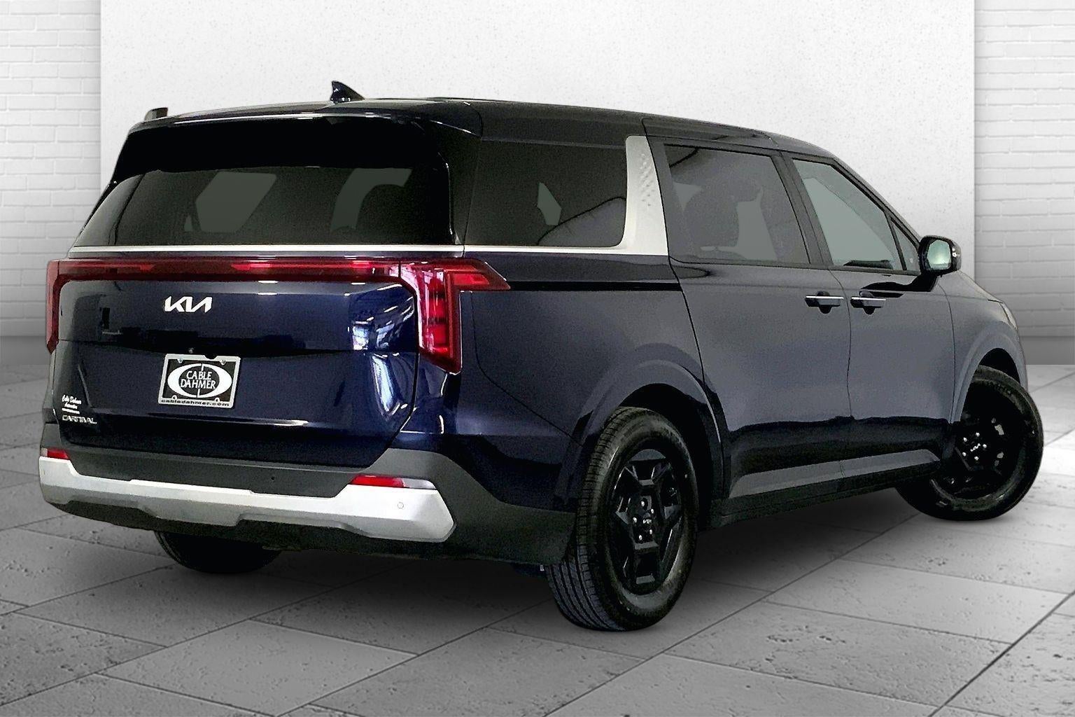 2025 Kia Carnival LXS