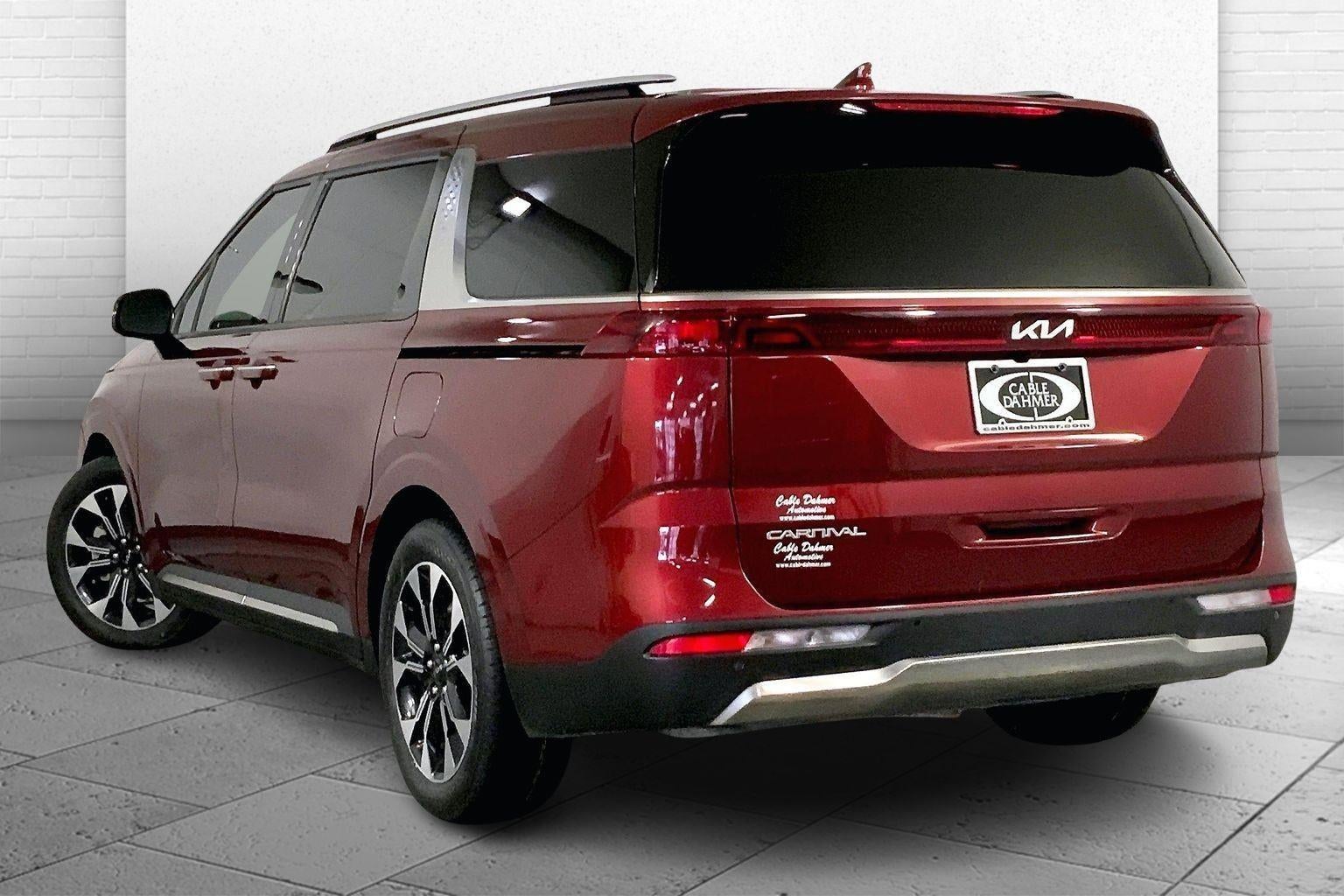 2023 Kia Carnival SX
