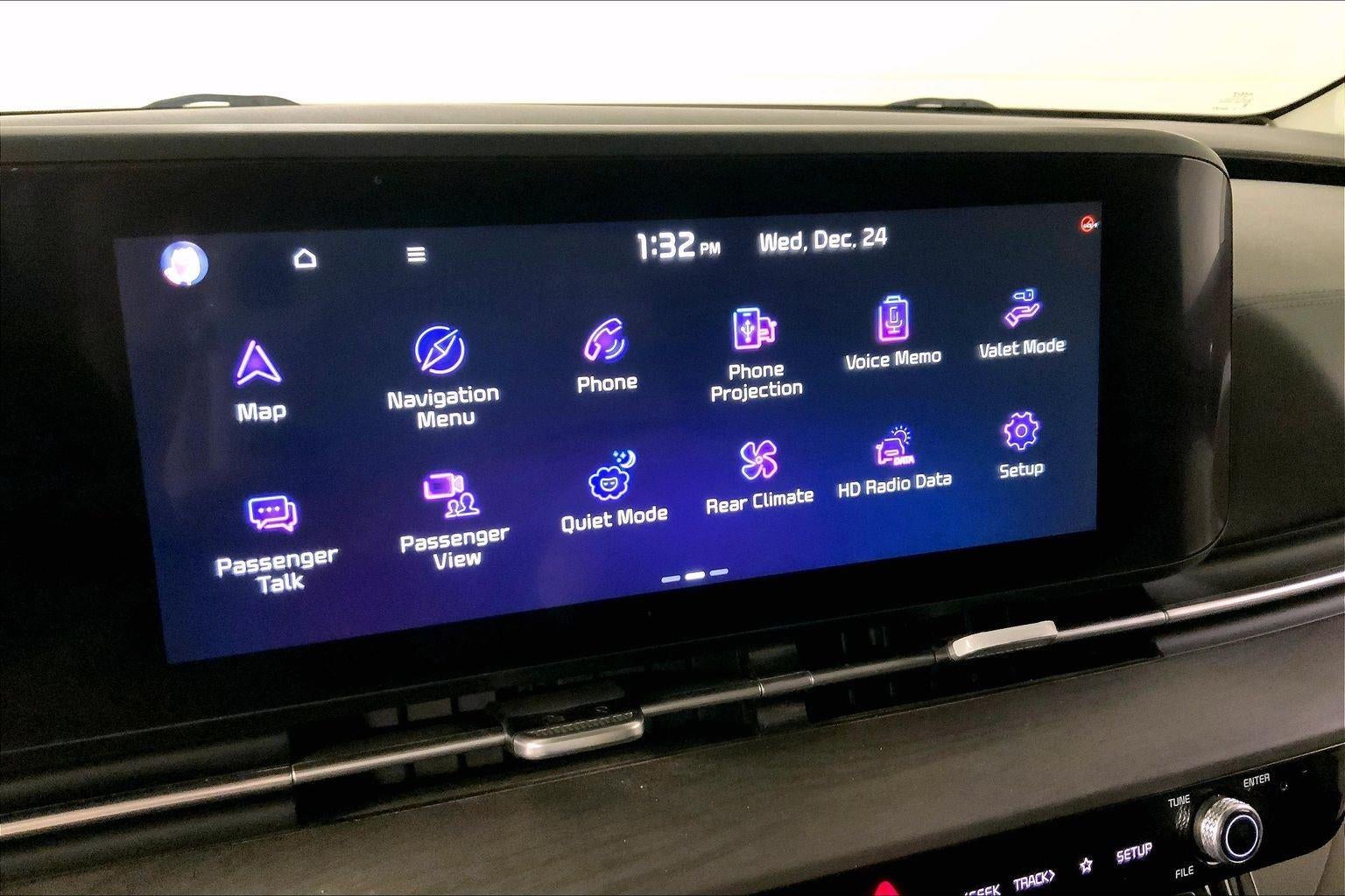 2023 Kia Carnival SX