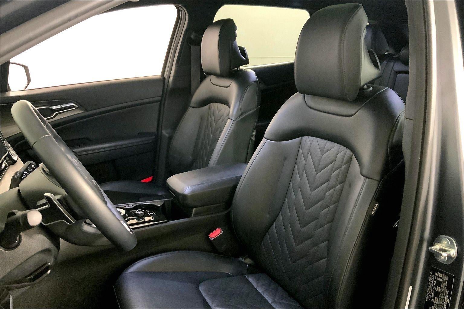 2025 Kia Sportage Plug-In Hybrid X-Line