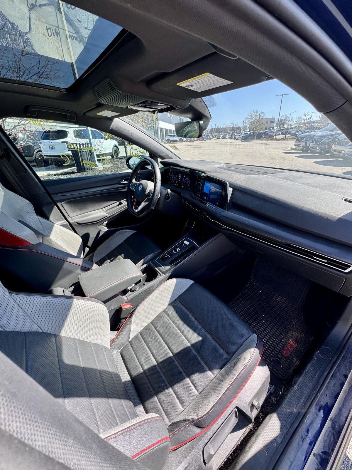 2022 Volkswagen Golf GTI SE