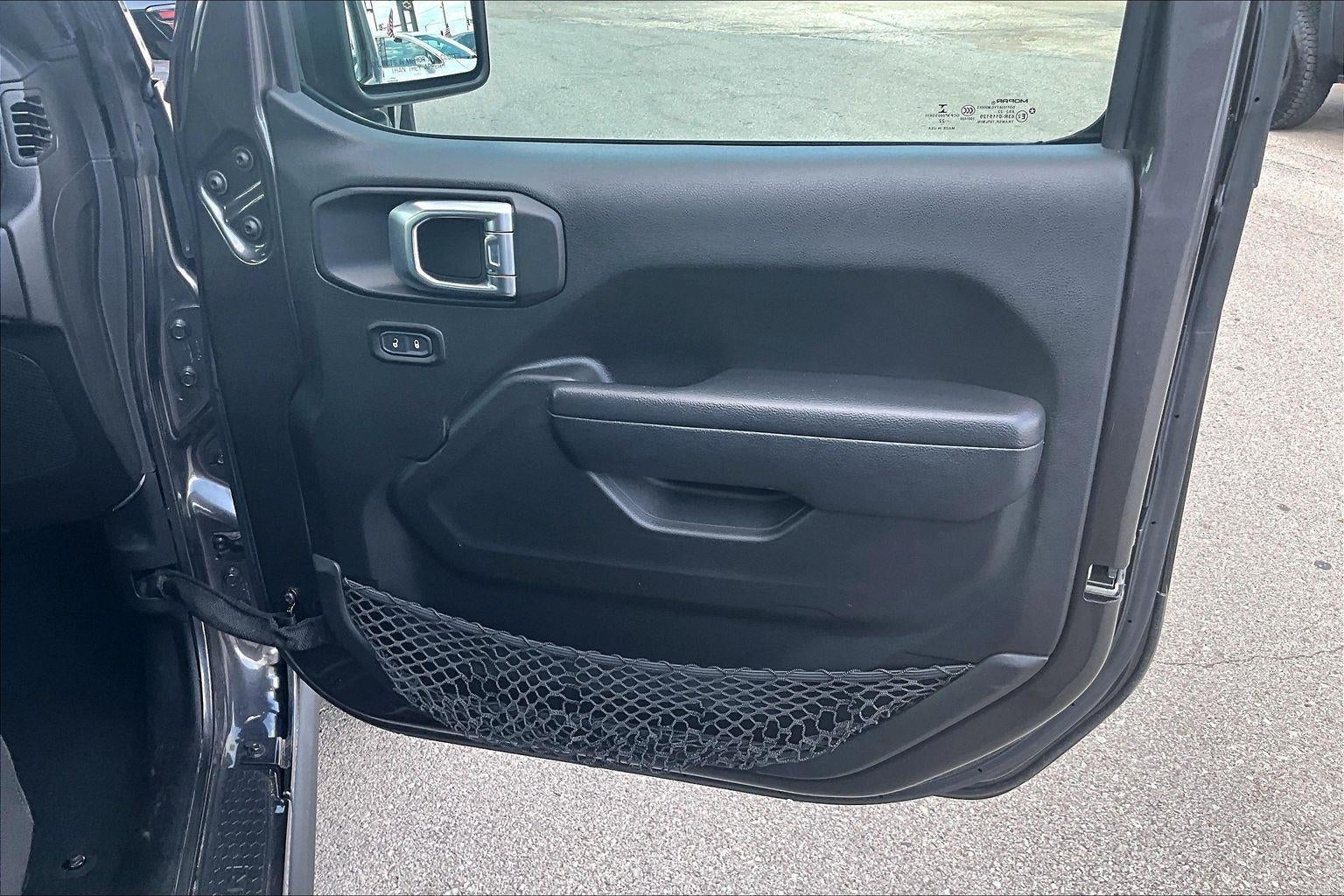 2022 Jeep Wrangler Unlimited Willys