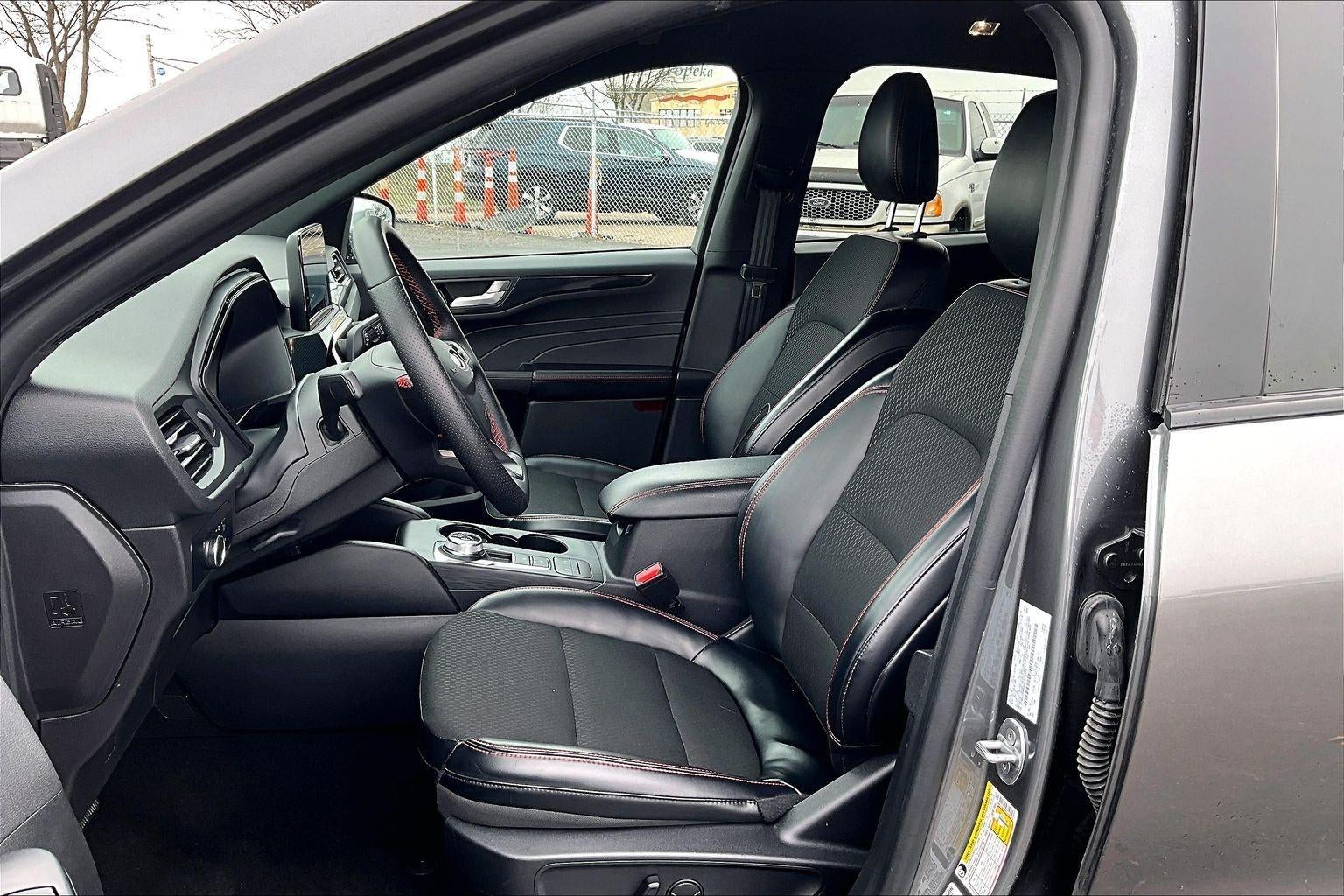 2025 Ford Escape ST-Line