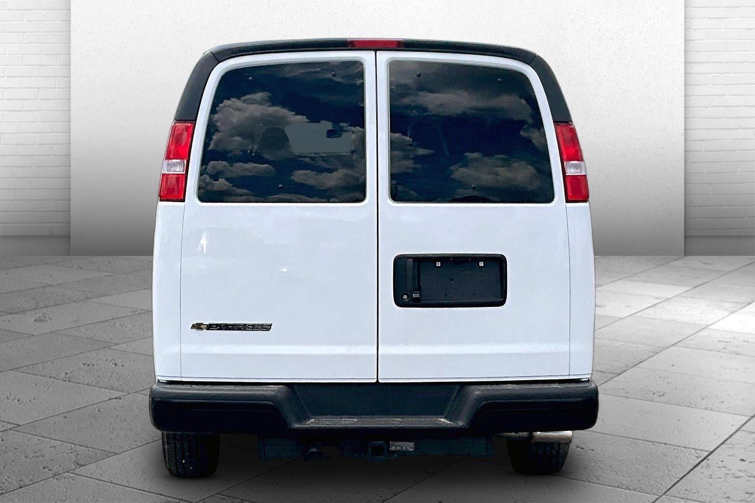 2026 Chevrolet Express Passenger LS