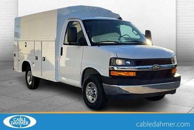 2025 Chevrolet Express Cutaway 3500 1WT