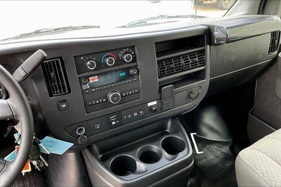 2025 Chevrolet Express Cutaway 3500 1WT