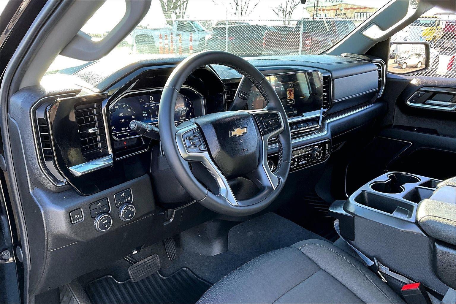 2023 Chevrolet Silverado 1500 LT