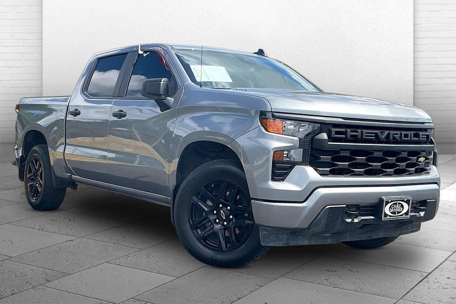 2025 Chevrolet Silverado 1500 Custom