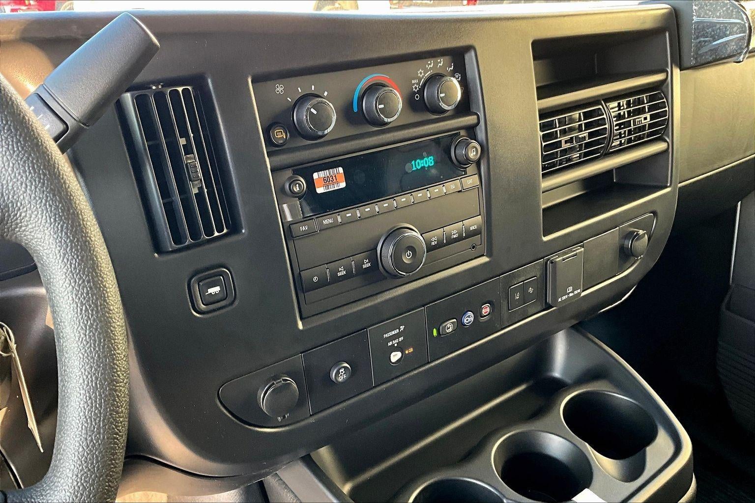 2025 Chevrolet Express Cargo 2500 WT