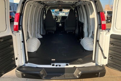 2025 Chevrolet Express Cargo 2500 WT